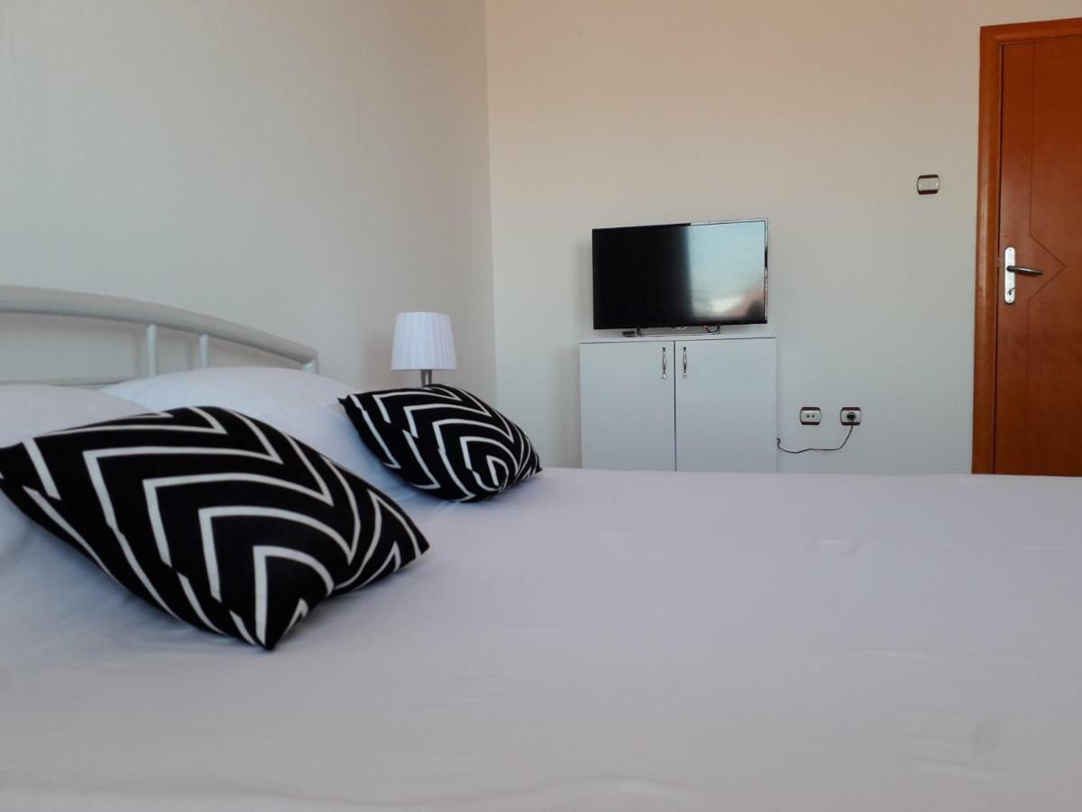 Apartman Dunja Ns 2 نوفي ساد المظهر الخارجي الصورة