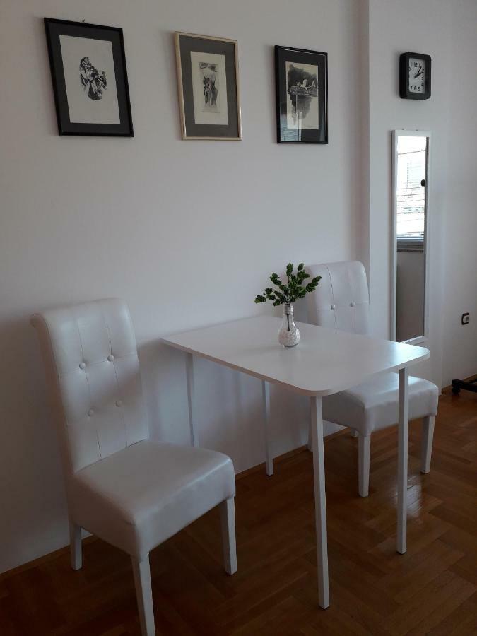 Apartman Dunja Ns 2 نوفي ساد المظهر الخارجي الصورة