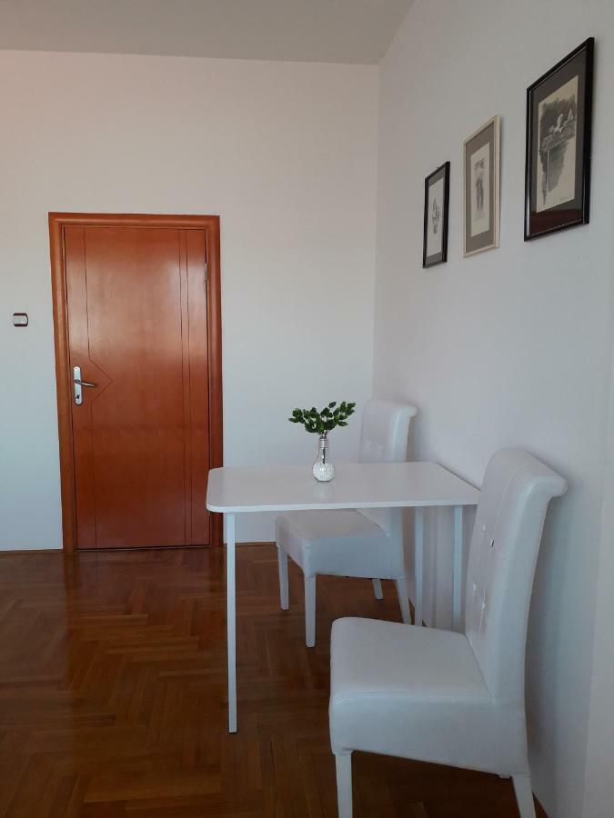 Apartman Dunja Ns 2 نوفي ساد المظهر الخارجي الصورة
